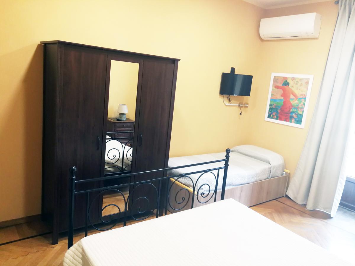 トリノ B＆B セントラル ステーション Bed & Breakfast エクステリア 写真