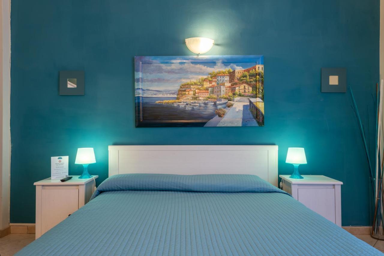 トリノ B＆B セントラル ステーション Bed & Breakfast エクステリア 写真