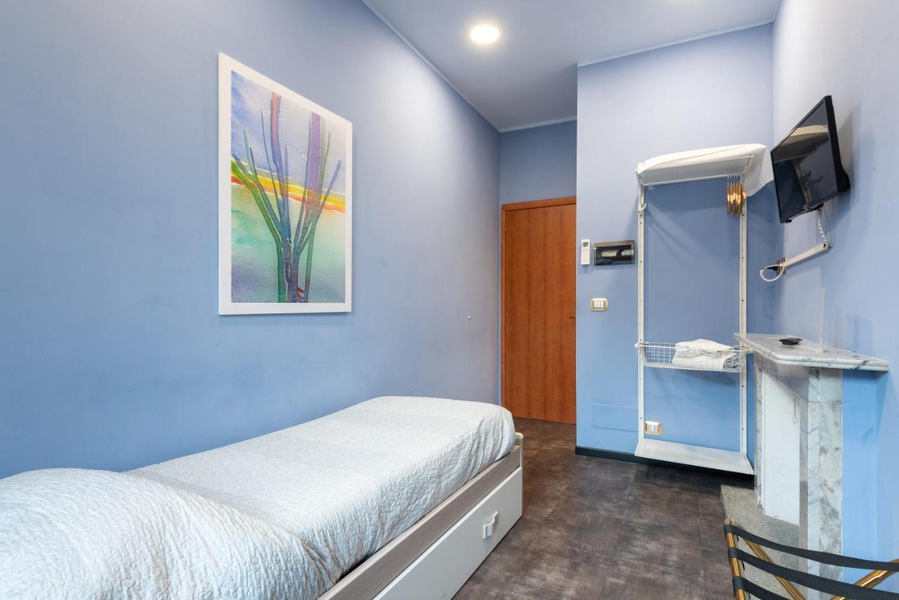 トリノ B＆B セントラル ステーション Bed & Breakfast エクステリア 写真