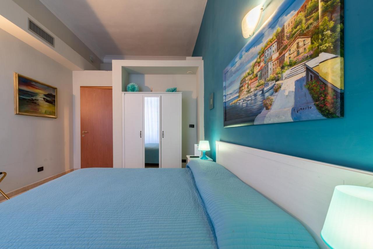 トリノ B＆B セントラル ステーション Bed & Breakfast エクステリア 写真
