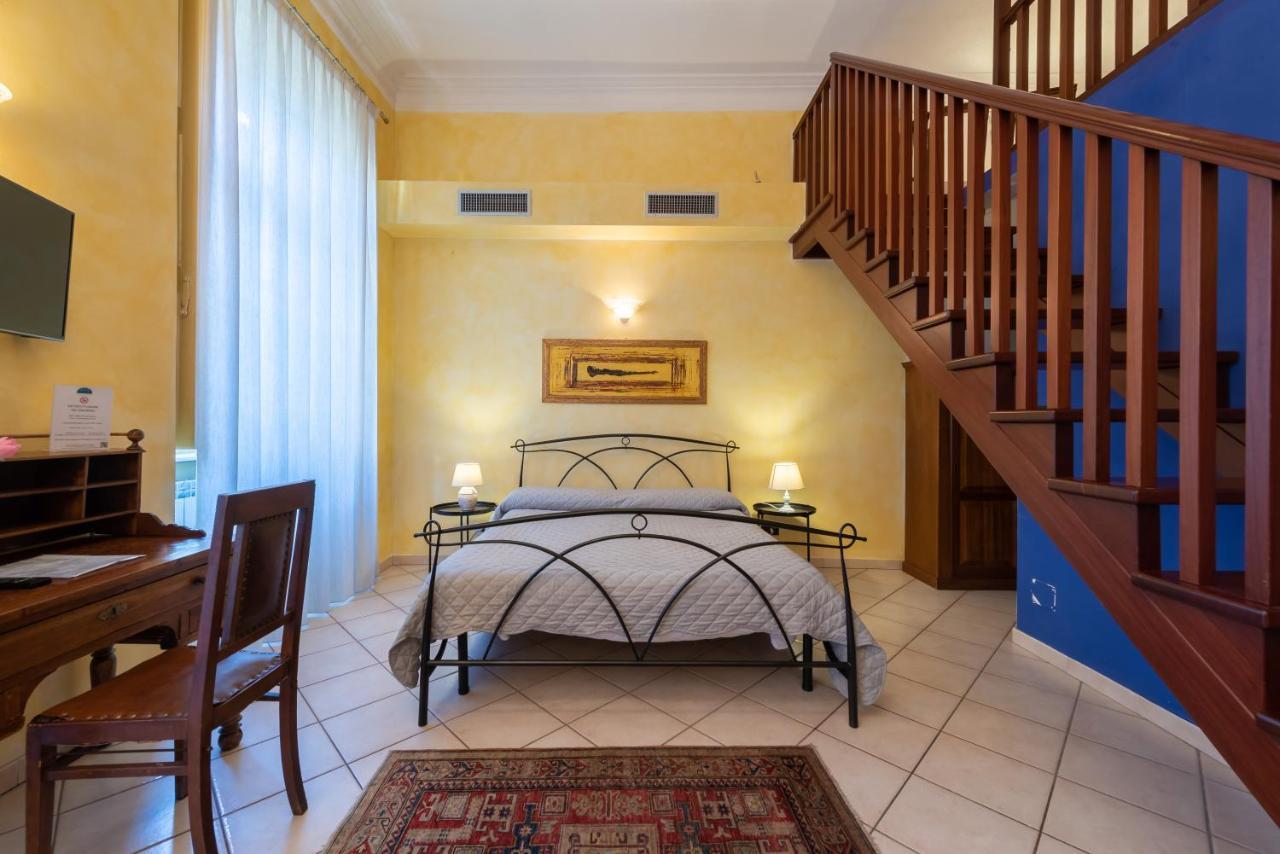 トリノ B＆B セントラル ステーション Bed & Breakfast エクステリア 写真