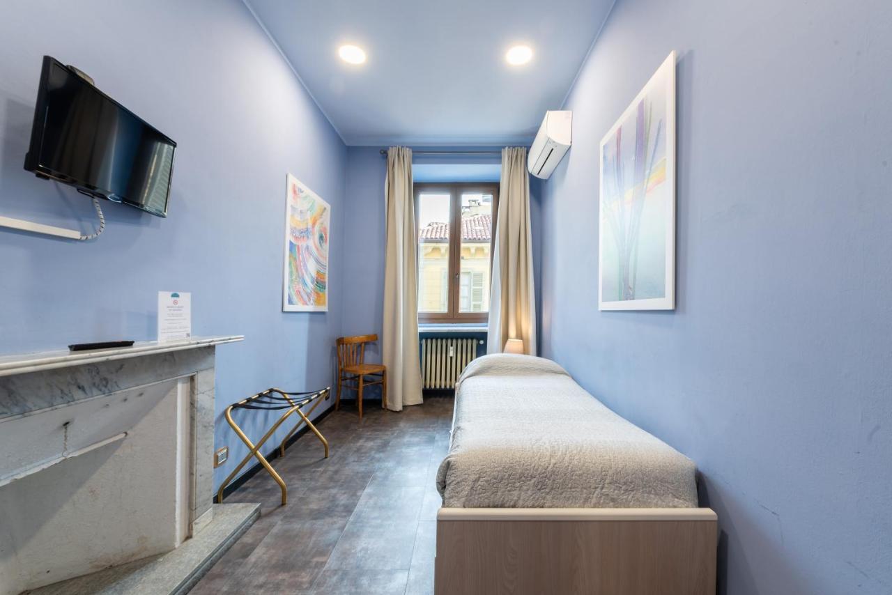 トリノ B＆B セントラル ステーション Bed & Breakfast エクステリア 写真